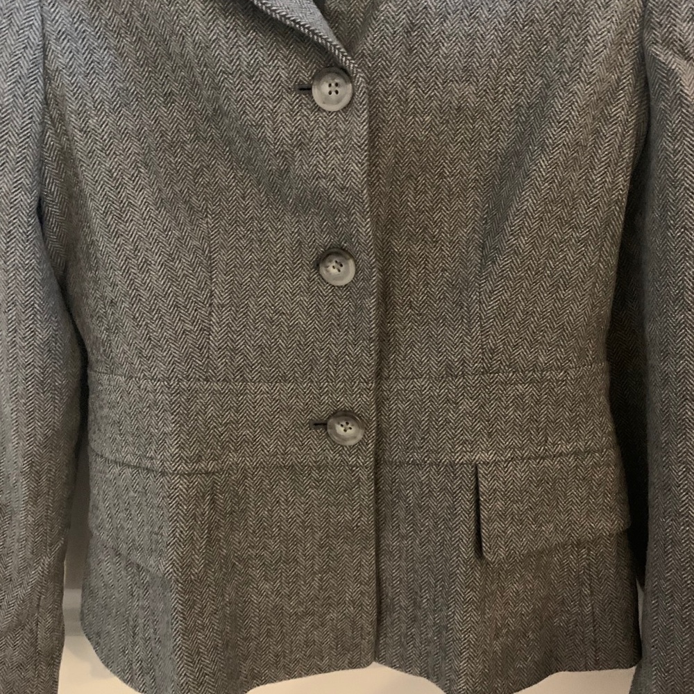 Blazer - Picture 4 of 7